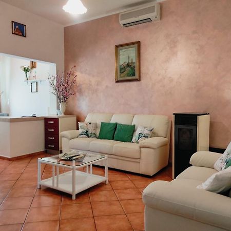 Casa Giulia Al Centro Di Olbia Codice Iun P4011 Apartment Exterior photo